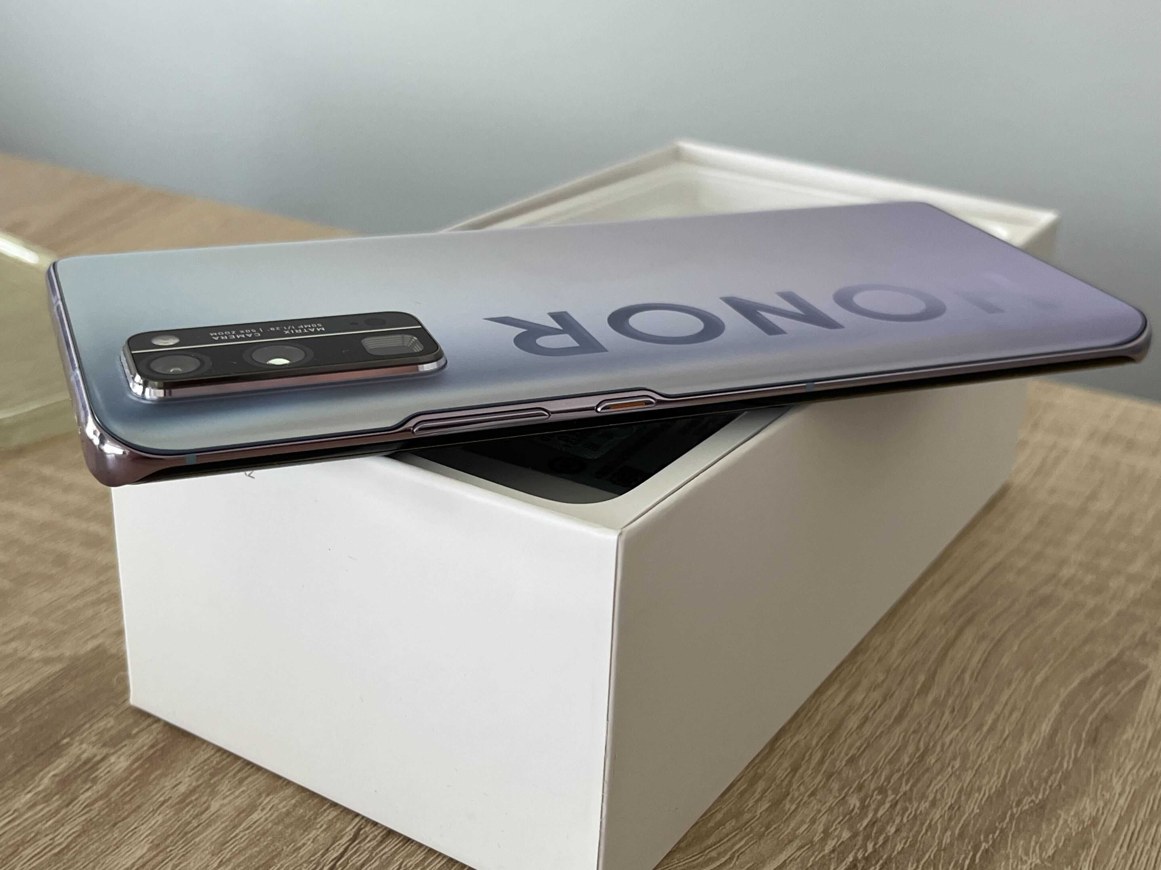 Honor 30 Pro+, като нов