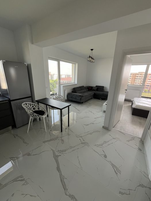 Proprietar inchiriez apartament