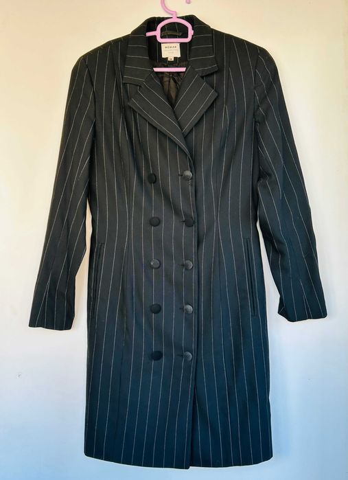 Елегантни рокли-ежедневни и делови.