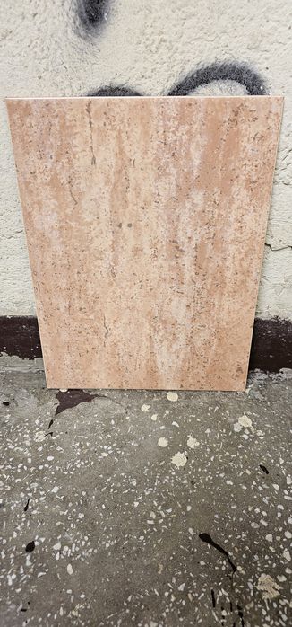 Faianță nouă în cutie