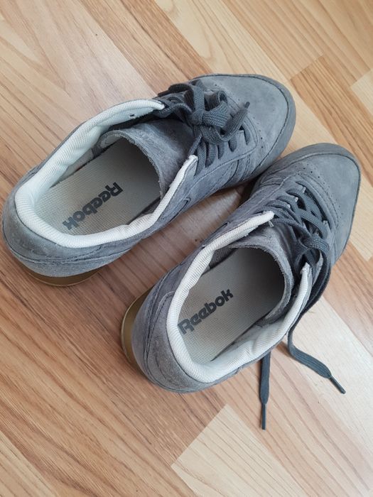 Adidasi dama Reebook