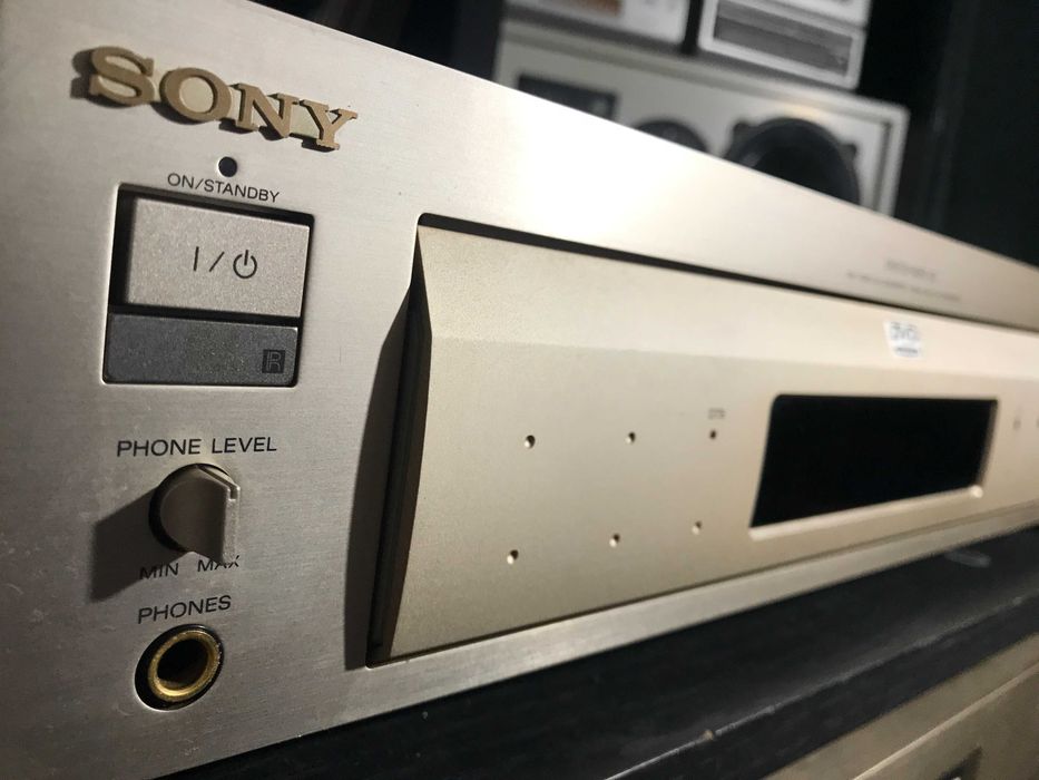 Sony DVP-S 7700es sampanie