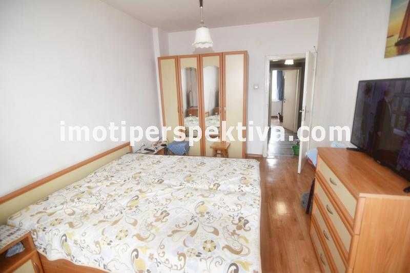 Продава се Тристаен апартамент в Пловдив, Кючук Париж - 100 кв.м за 1430 €/кв.м - Снимка #10