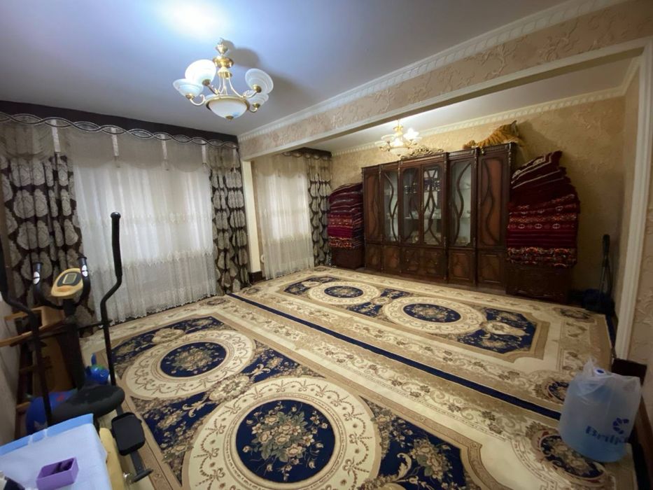 Срочно продается 5-комнатная квартира, массив Карасу-3