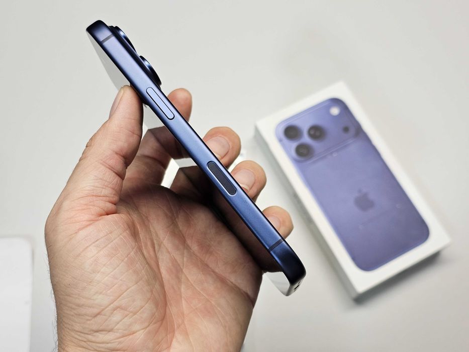 ПРОДАМ iPhone 17 PRO (256GB) Deep Blue/ SIM. Состояние НОВОЕ.