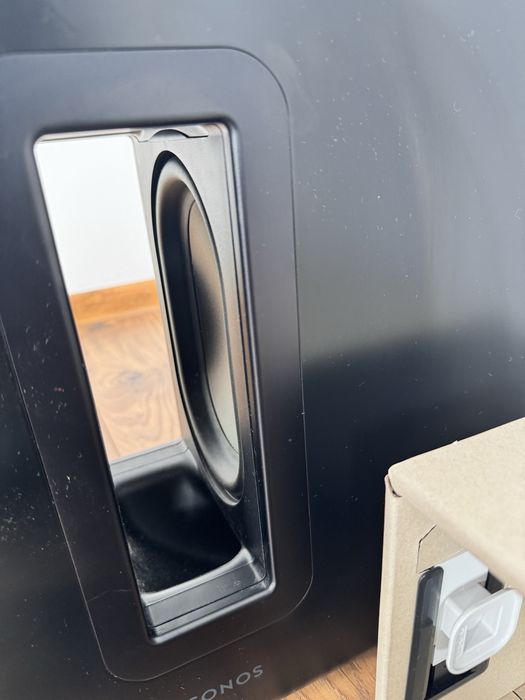 Sonos Arc Ultra plus Sonos Sub Gen 4 Stare impecabilă, pachet premium