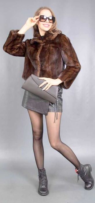 SUPER LOOK!!Splendida jacheta din blana de vizon mocaccino.