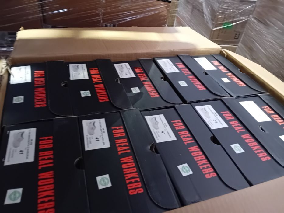 Oferta lot papuci de munca