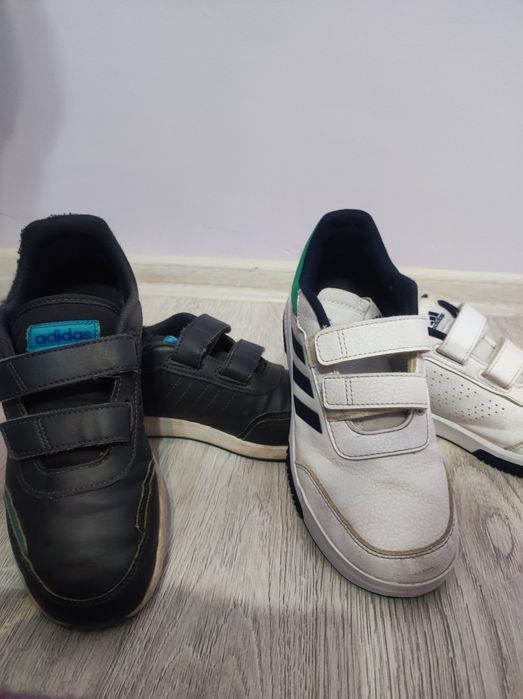 Маратонки ADIDAS  ном.35