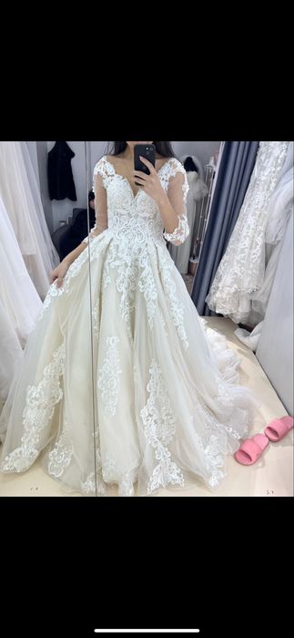 Свадебное платье