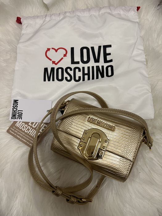 Дамска чанта Love Moschino