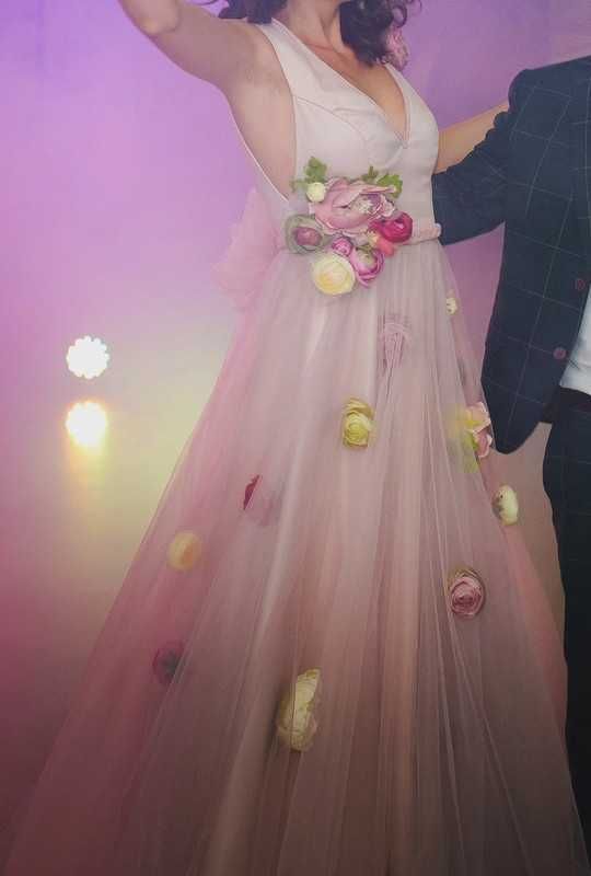 Rochie de mireasa / rochie de ocazie / rochie de bal