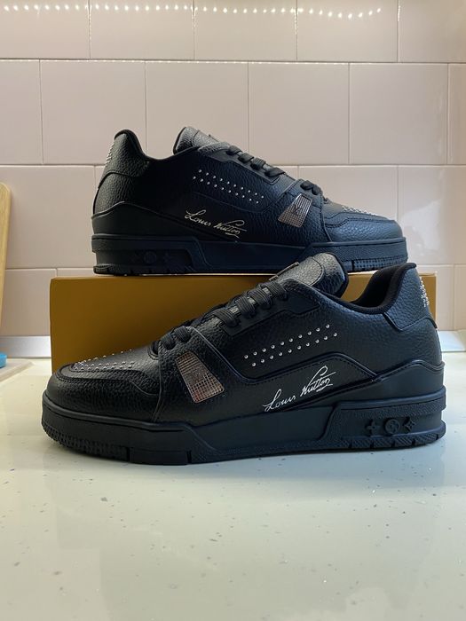 Louis Vuitton Trainer Luxury Black