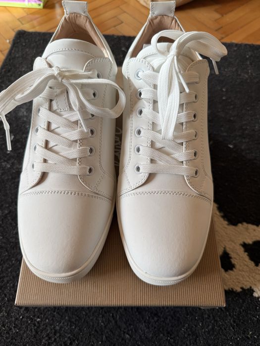 Papuci Christian Louboutin albi, marimea 43