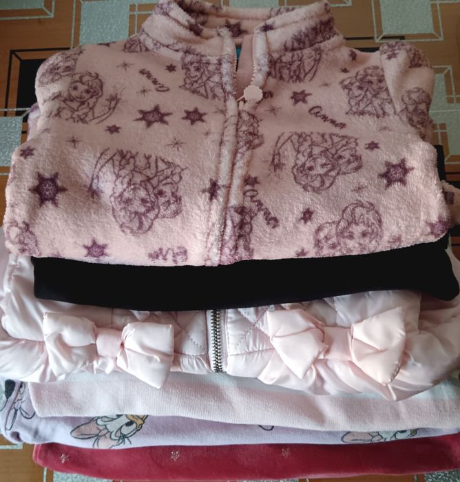 Set de 6 bluze și rochițe Petru bebelusi