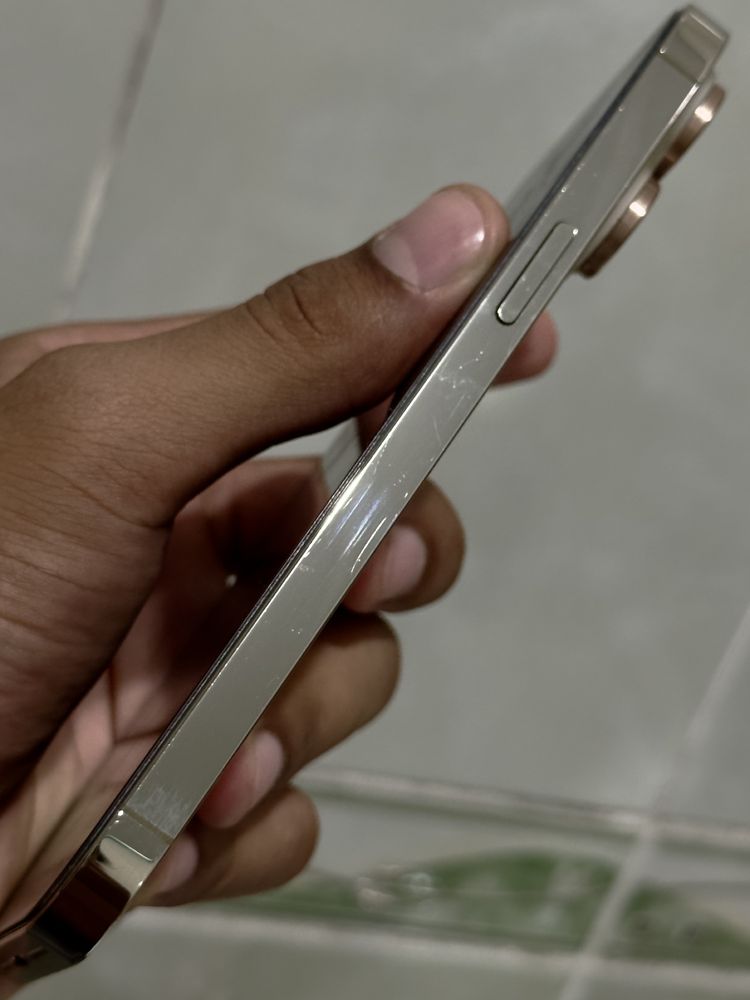 Iphone 14 pro max Gold 256