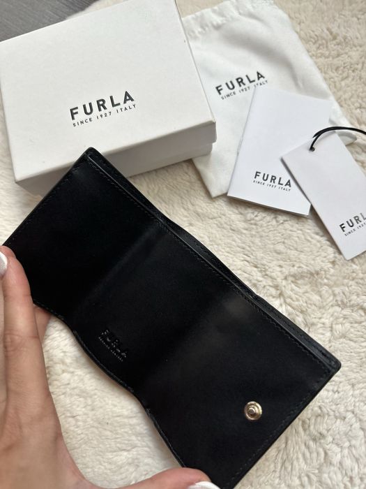 FURLA кожено портмоне с кутия