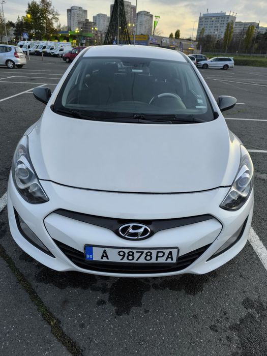 Hyundai I30 1.6 CRDI  2013г.