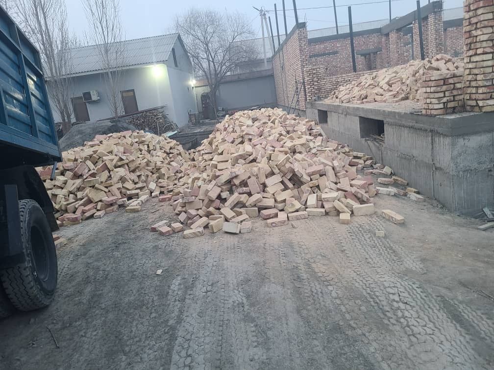 Pishgan va xom gisht yetkazibberamiz