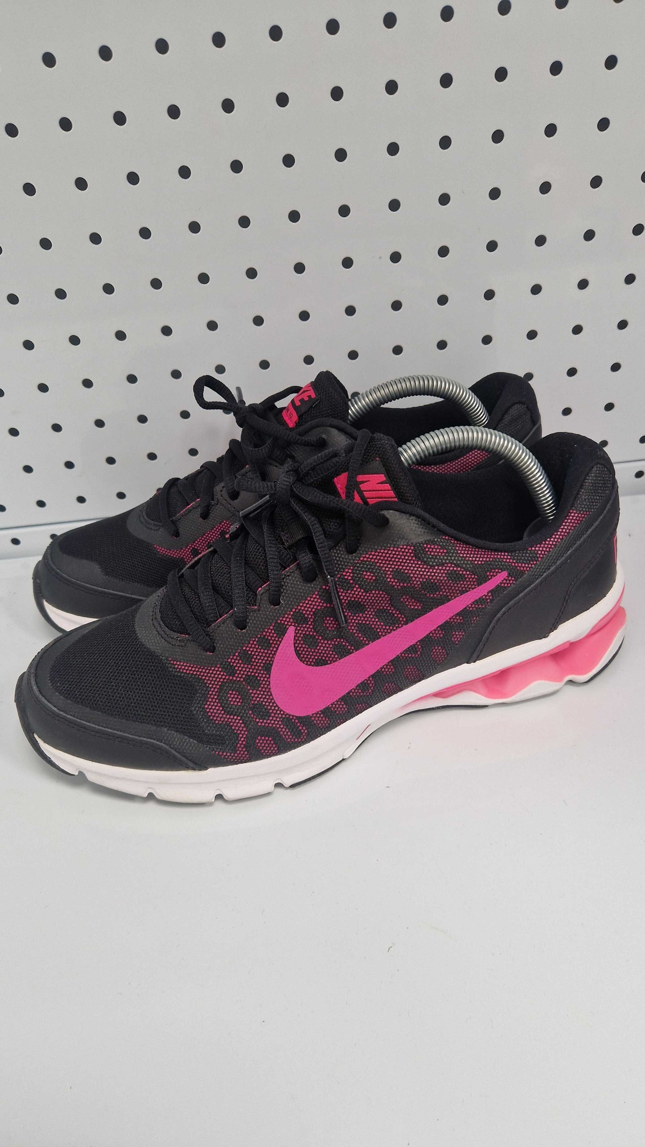 Оригинални дамски маратонки- Nike Fitsole Reax