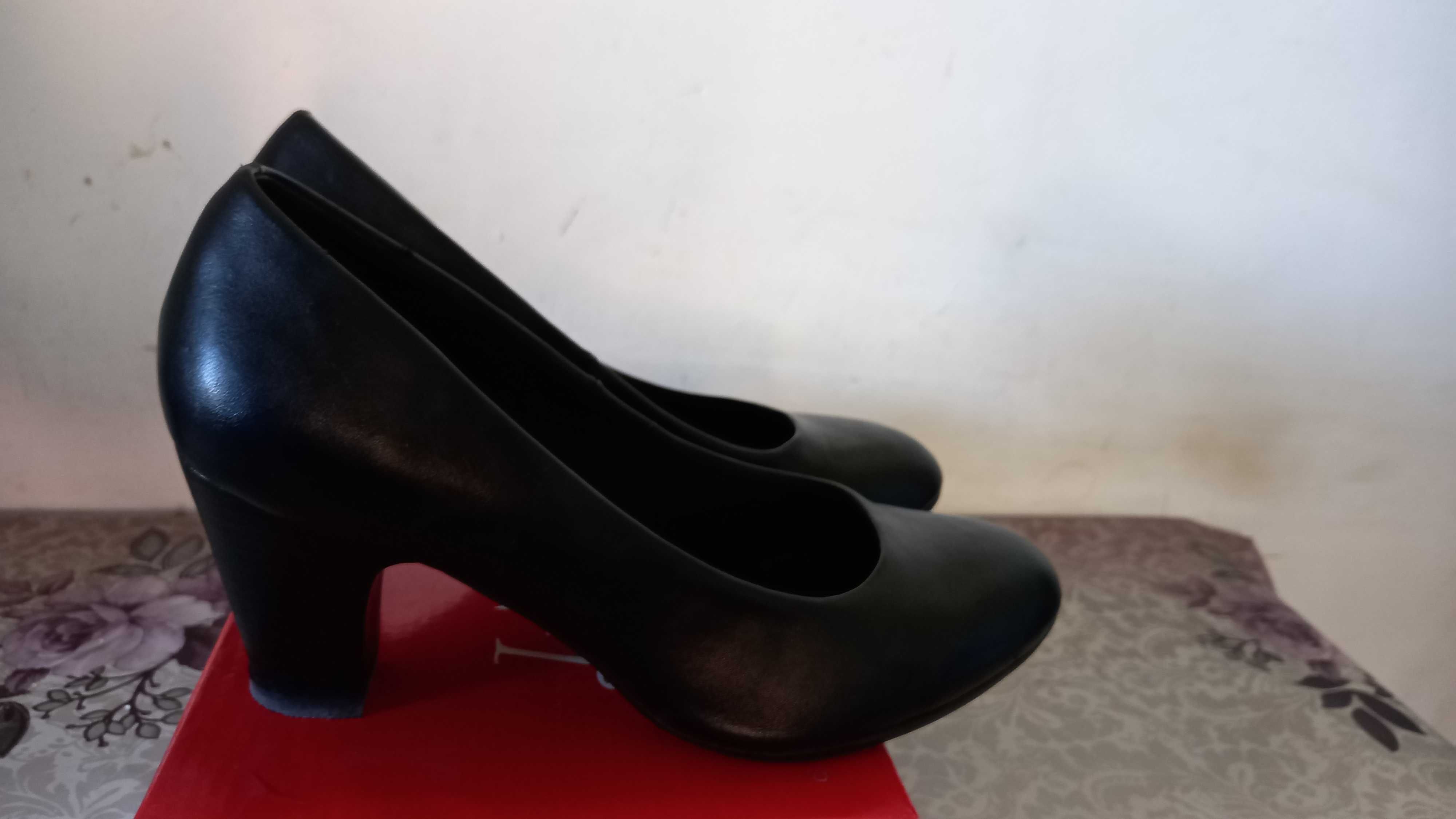Pantofi dama , marime 37