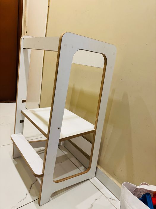 Помощна кула Монтесори на 3 нива