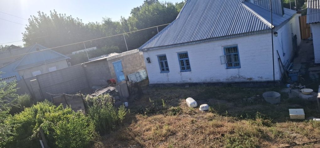 Каркасный дом в центре города. Илийская 1 А