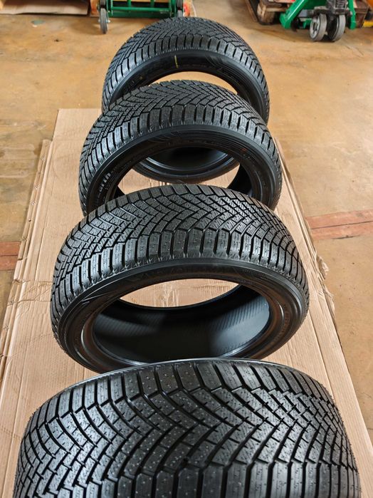 YOKOHAMA 235/45/18 Зимни гуми