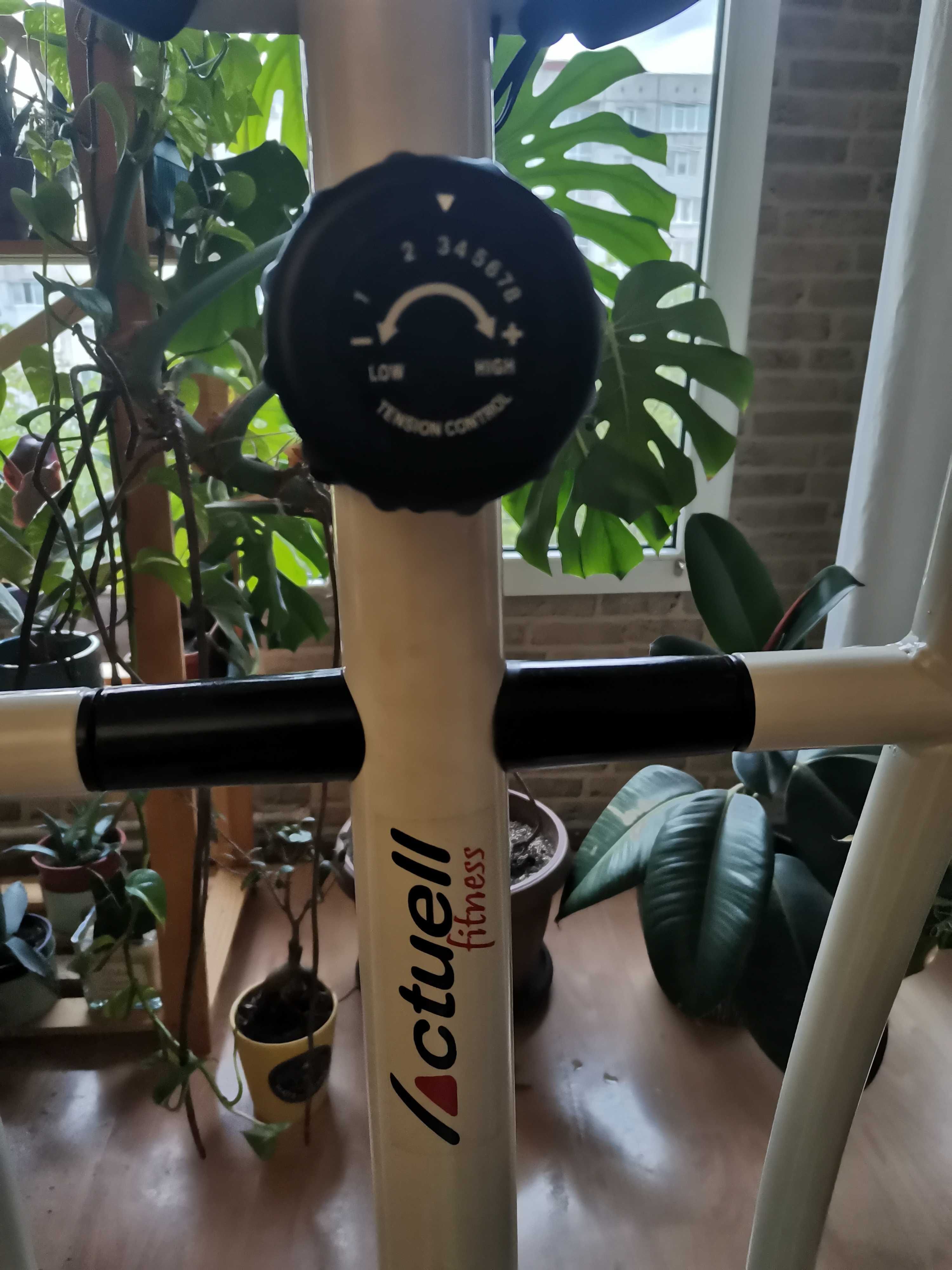 Actuell Fitness кростренажор AL436E, с магнитно натоварване