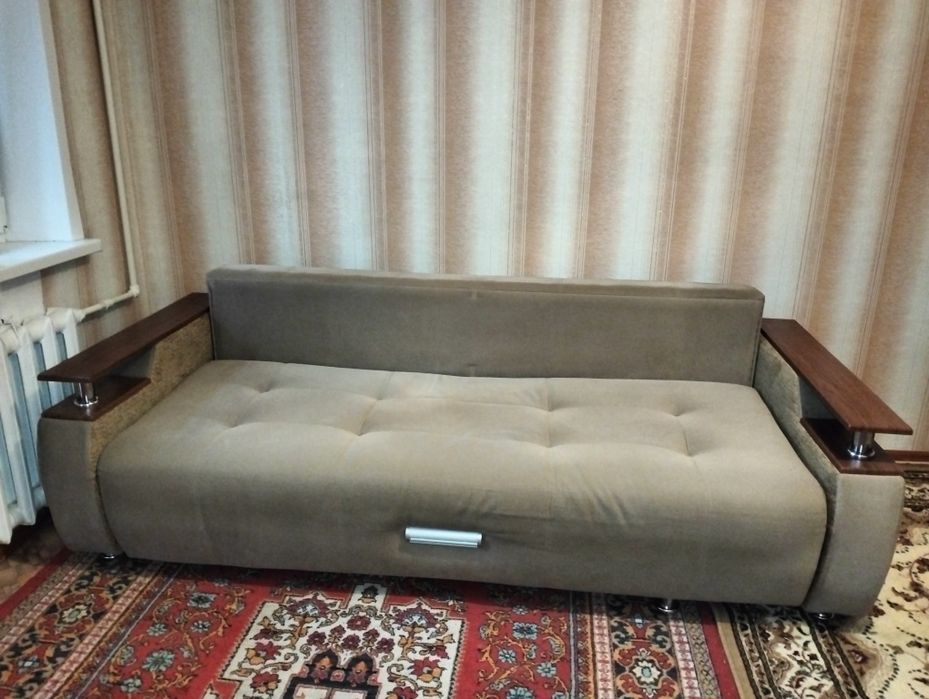 Продам мебель мягкии