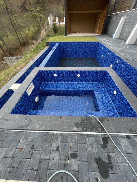 Constructii piscine din cofrage de polisitiren placate cu liner