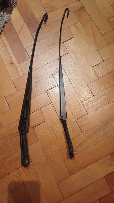 Комплект 2бр. рамена за предни чистачки от  Опел Зафира А