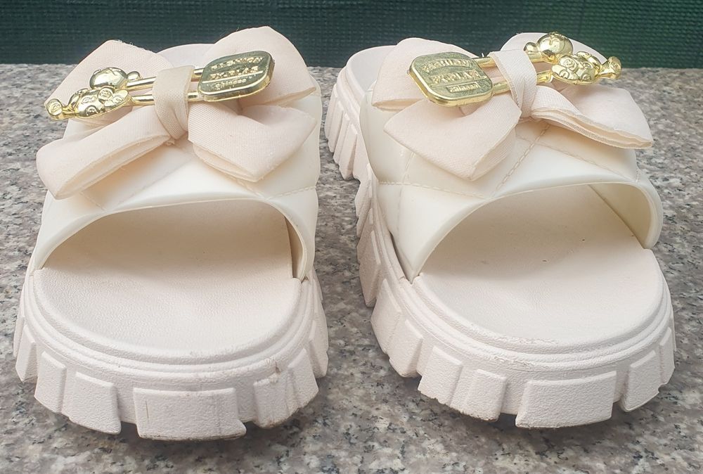 Papuci plati din spuma nr.40