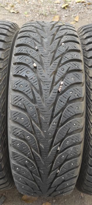 Комплект шин 205/65/16 Yokohama