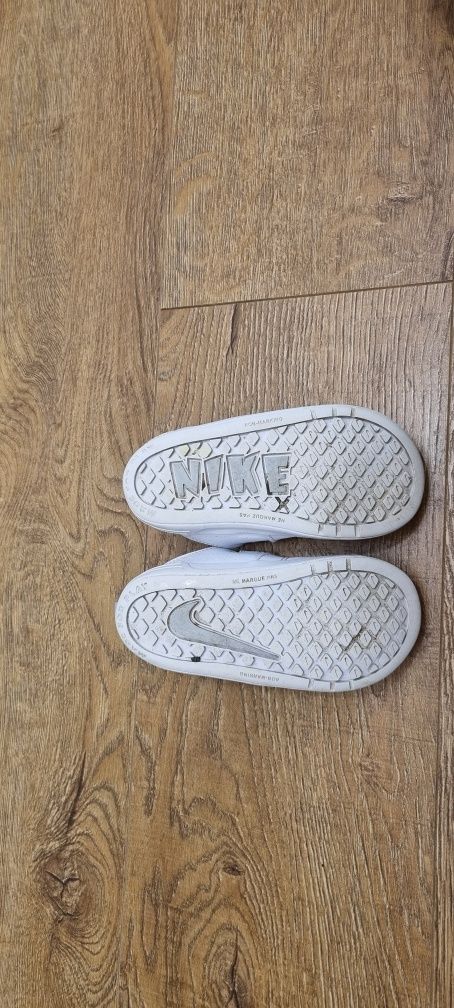 Детски маратонки Nike