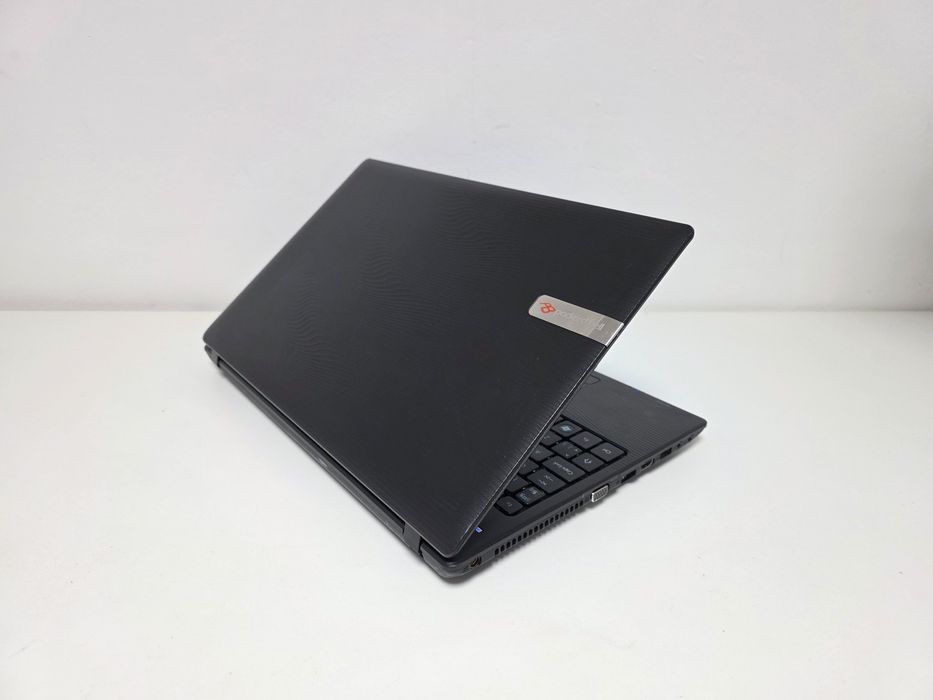 Superoferta .Laptop Acer Packard Bell  SSD 15.6 HD.GARANTIE