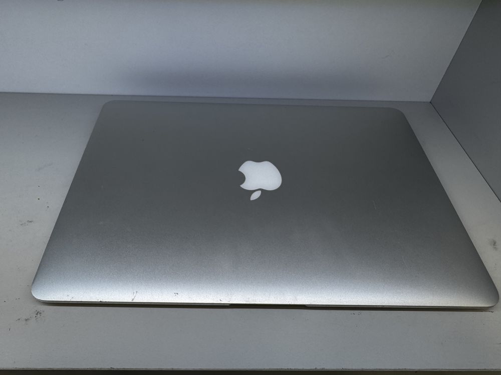 Macbook Air 2012 i7, 2.00GHz