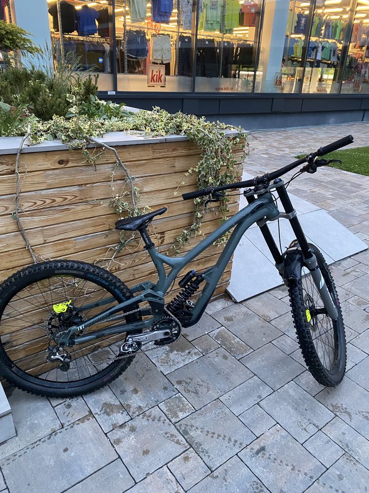 vand bicicleta full suspension downhill commencal supreme v4 2022