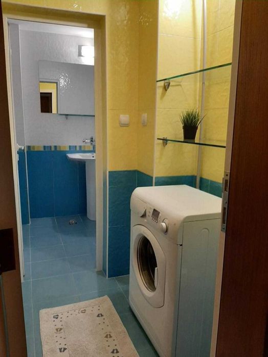 Дава се под наем Тристаен апартамент в Пловдив, Въстанически - 90 кв.м за 500 € - Снимка #2