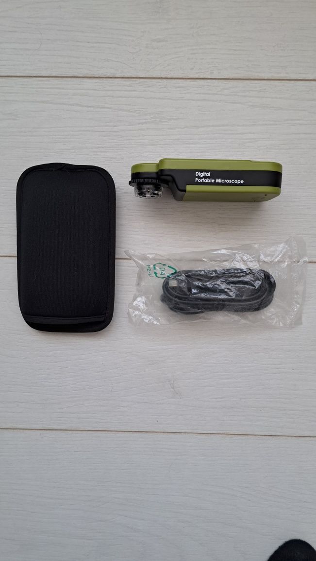 Microscop digital LCD portabil ViTiny VT-300 10x - 200x cu ecran LCD