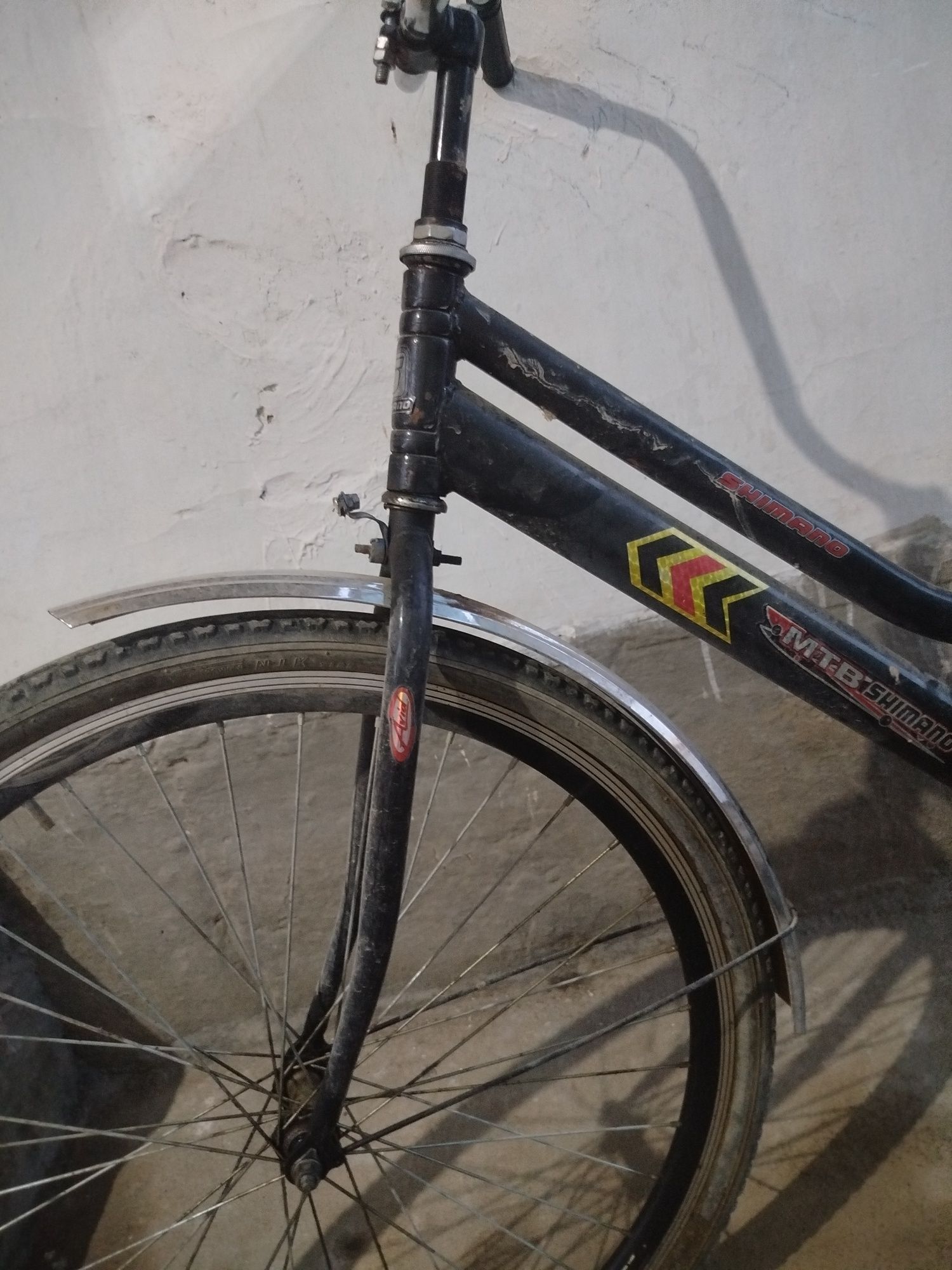 Velosipedlar va ehtiyot qismlar