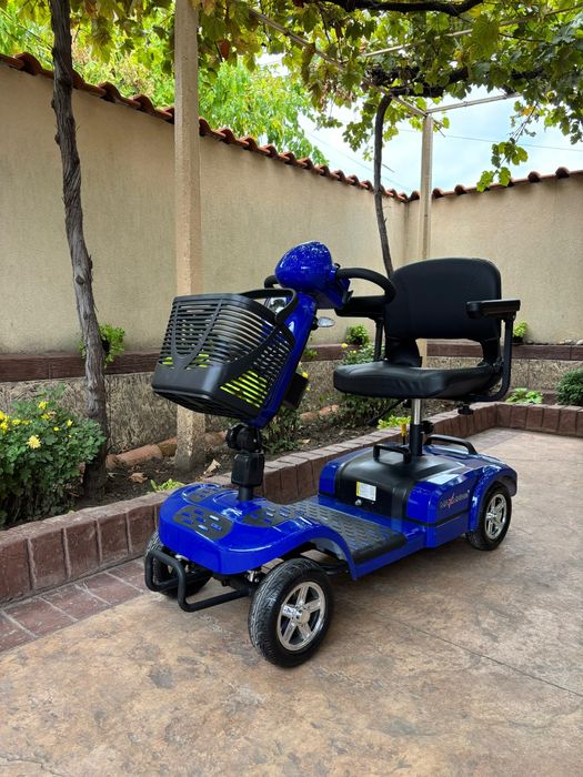 Електрическа четириколка MaxMotors