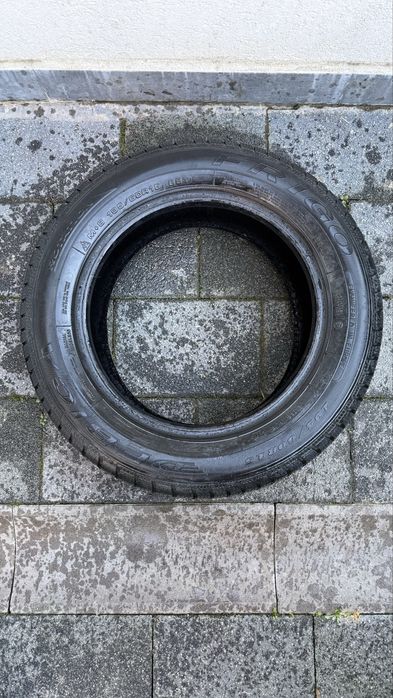 Roata de rezerva janta/anvelopa R14 Ford + anvelopa R15 M+S