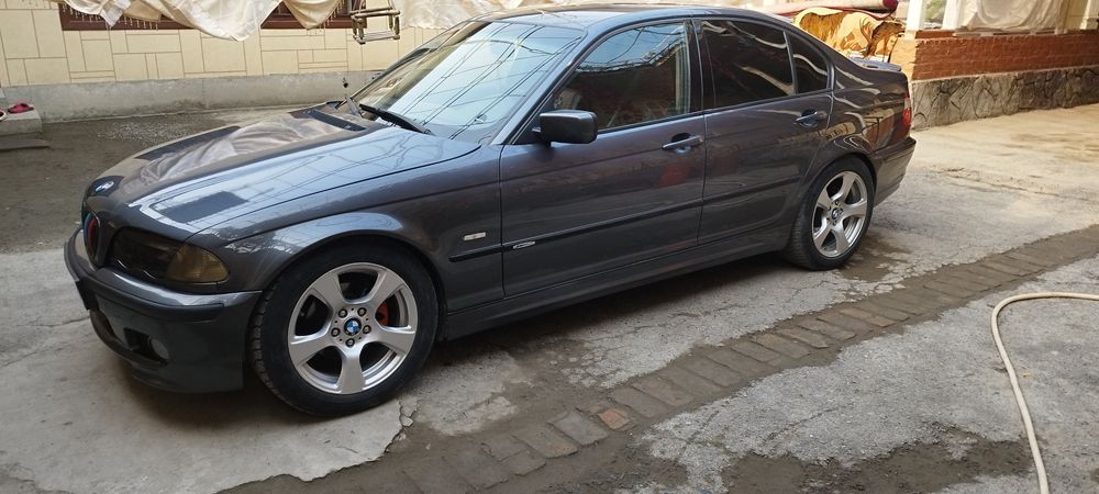 BMW e 46. 1.8 Mator. Holati zo'r