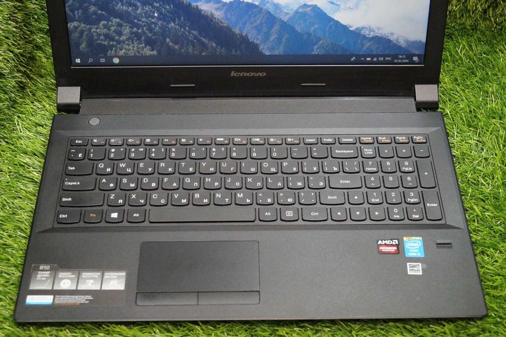 Lenovo Core i3-4005U| 6 ГБ RAM| SSD 120 ГБ| HD8500M| Акм 2 ч| ноутбук