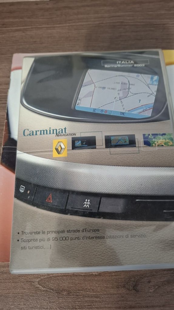 Renault ръководства + сервизна книжка – Carminat, Scenic, Megane и др.