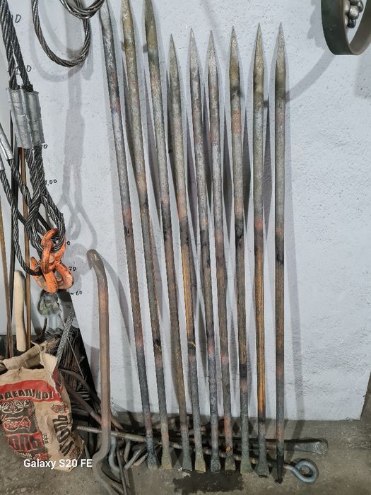 Кованые ломы,,монтажки ,гвоздодёры, фомки,воротки.1.35; 1.40; 1.45; 2.