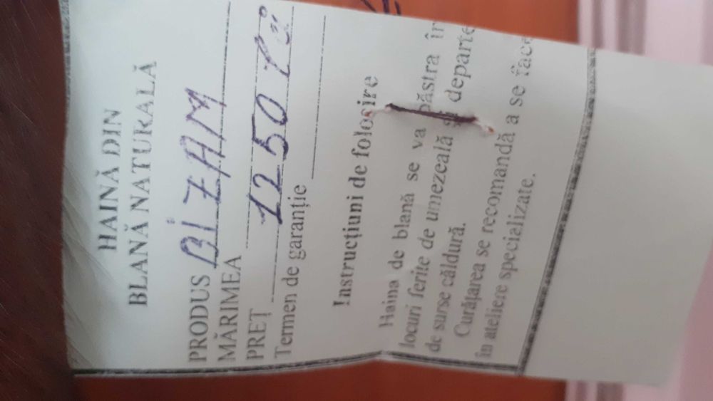 Haina blana dama Bizam nepurtata eticheta