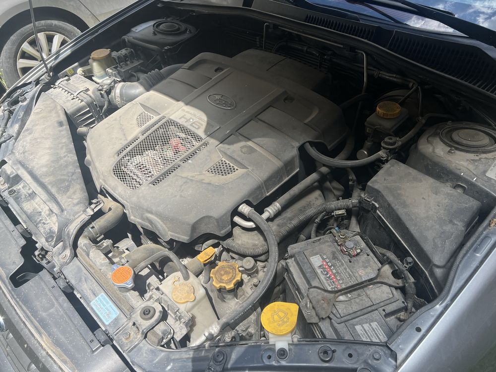 Продавам SUBARU OUBACK 3000 cc