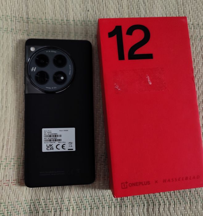 Oneplus 12 impecabil